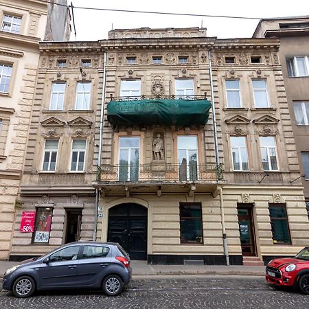 Royal Apartment On Franka 28 Lviv Extérieur photo